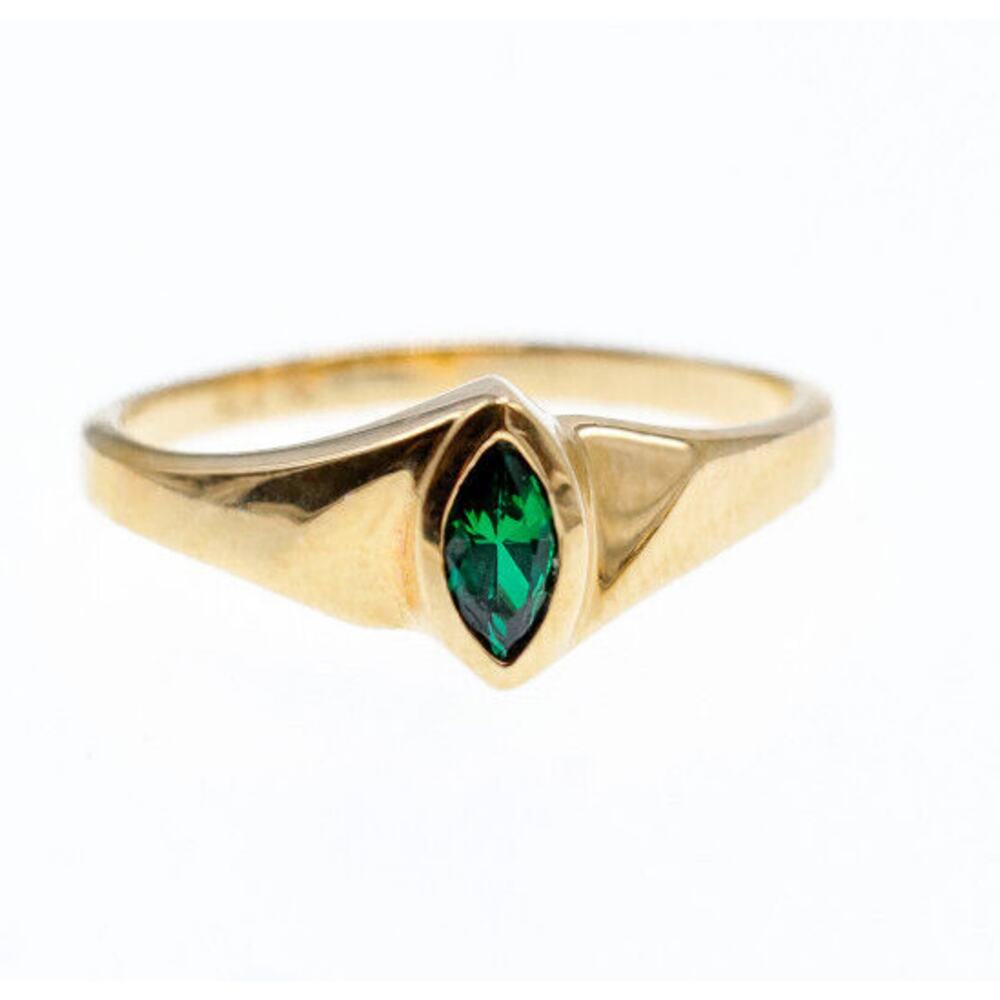 14K Yellow Gold Emerald Ring Size 10.5